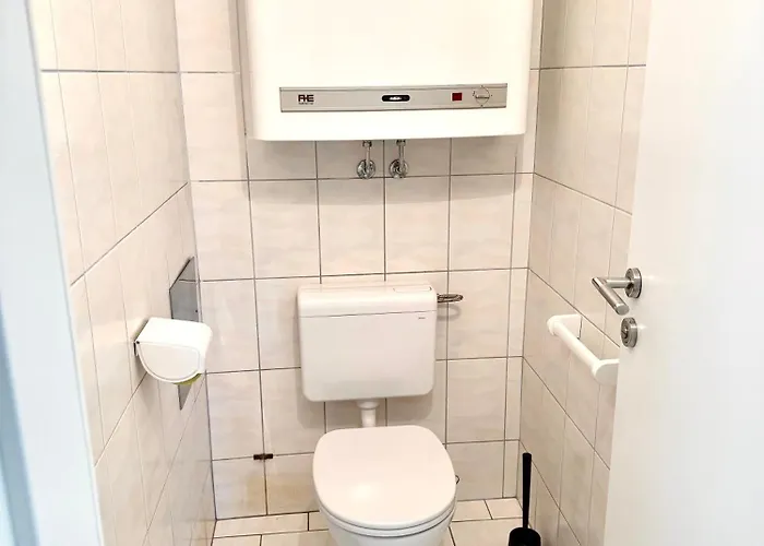 Perfekt Fuer Monteure - 5 Einzelbetten