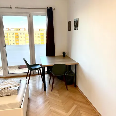 Perfekt Fuer Monteure - 5 Einzelbetten Apartament *